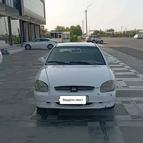 Hyundai Sonata 2000