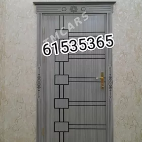 içki Parlak Gapylar.