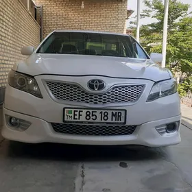 Toyota Camry 2011