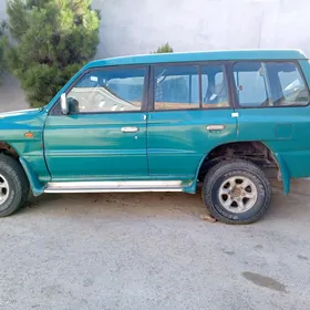 Mitsubishi Pajero 1998