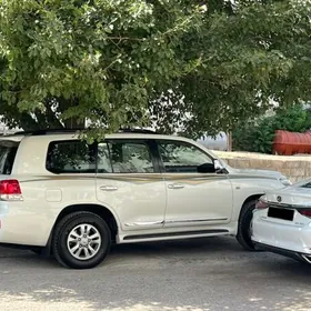 Toyota Land Cruiser 2008