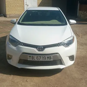 Toyota Corolla 2013