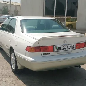 Toyota Camry 1998