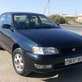 Toyota Corona 1995