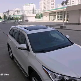 Toyota Highlander 2019