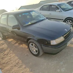 Opel Vectra 1992