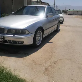 BMW E39 1996