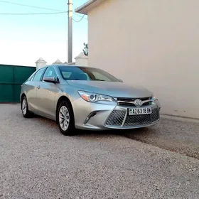 Toyota Camry 2015