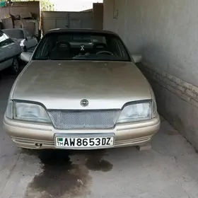 Opel Omega 1989