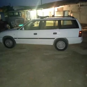 Opel Astra 1992