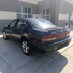 Nissan Maxima 1996