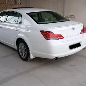 Toyota Avalon 2005