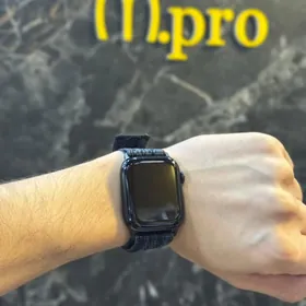 Apple Watch 8
