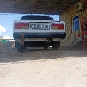 Lada 2107 2000