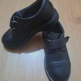 кожаные туфли