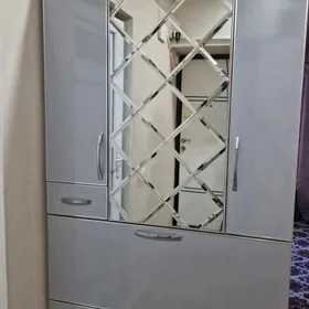 Мебил прихошка