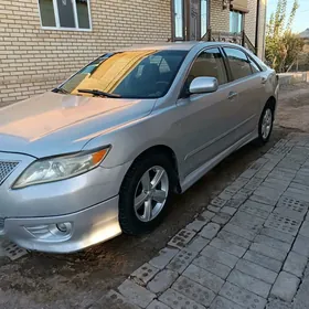 Toyota Camry 2011