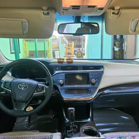 Toyota Avalon 2013