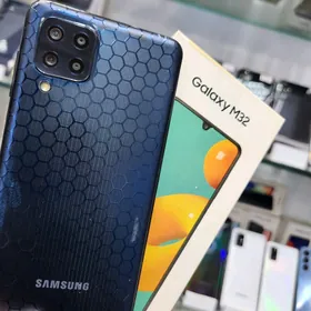 Samsung M32 4/64GB