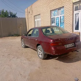 Nissan Altima 1993