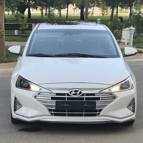 Hyundai Elantra 2020