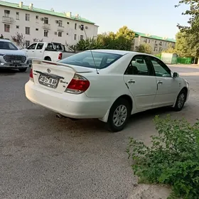 Toyota Camry 2003