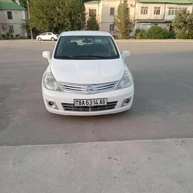 Nissan Versa 2010