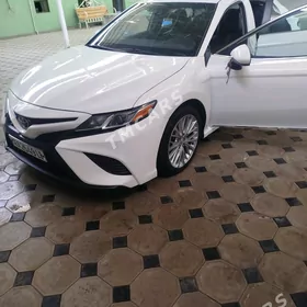Toyota Camry 2020