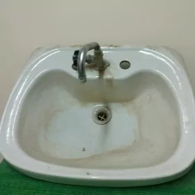 umiwalnik  we baçok