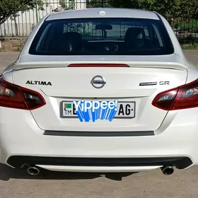 Nissan Altima 2018