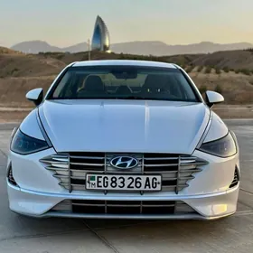 Hyundai Sonata 2021
