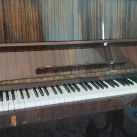 Pianino