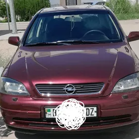 Opel Astra 2000