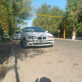 BMW 325 1993