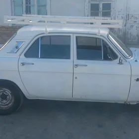 Gaz 24 1984