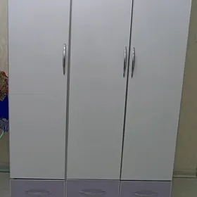 şkaf