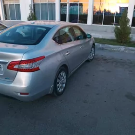 Nissan Sentra 2015
