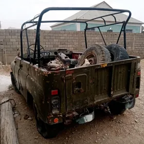 UAZ 469 1996