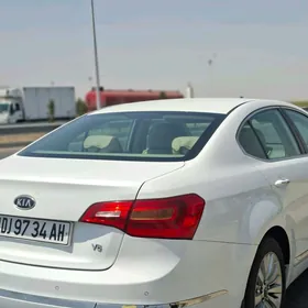 Kia Cadenza 2013