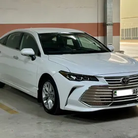 Toyota Avalon 2022
