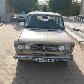 Lada 2103 1985
