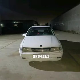 Opel Vectra 1990