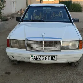 Mercedes-Benz 190E 1984