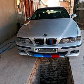BMW E39 2003