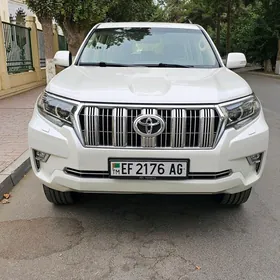 Toyota Land Cruiser Prado 2021