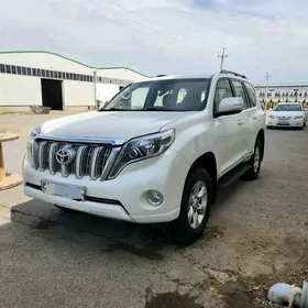 Toyota Land Cruiser Prado 2013