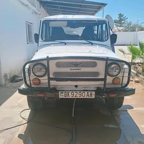 UAZ 469 2003