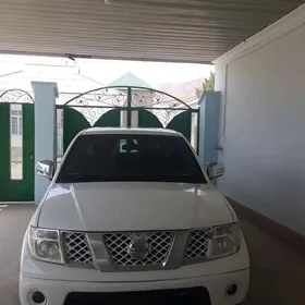 Nissan Navara 2011