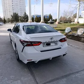 Toyota Avalon 2021