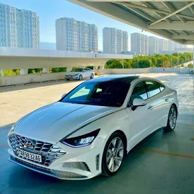Hyundai Sonata 2022
